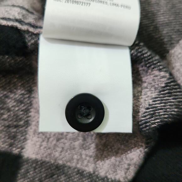 American Eagle Outfitters Women Black Gray Lavender Plaid Flannel XL Classic Fit - Picture 9 of 13